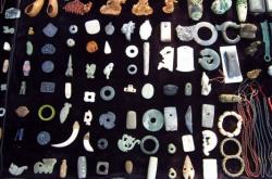 赤峰市古董收購公司電話號(hào)碼