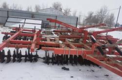 赤峰市天山農(nóng)機(jī)公司電話(huà)