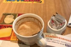 赤峰鐵盒蛋糕店地址電話號(hào)碼