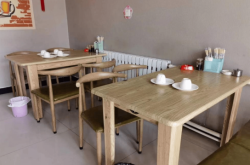 赤峰賣餐桌家用電話地址在哪