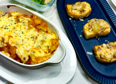 赤峰美食綜合樓電話多少號(hào)