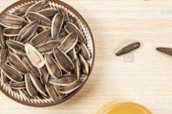 內(nèi)蒙赤峰瓜子批發(fā)商電話號(hào)碼