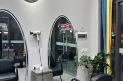 赤峰金太陽理發(fā)店電話號碼