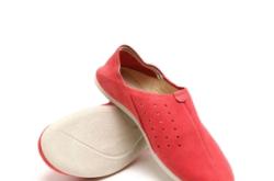 赤峰運(yùn)動鞋修復(fù)鞋底電話號碼