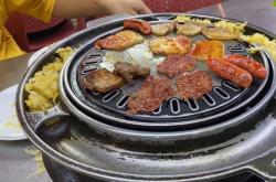 赤峰雪越山烤肉地址電話號碼