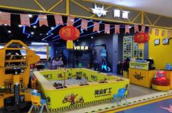 赤峰萬悅?cè)龢请娫捥柎a