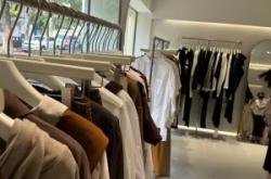 赤峰設(shè)計貼紙店電話多少號