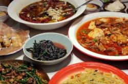 赤峰魚缸餐廳電話號(hào)碼多少號(hào)