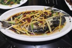 草原興發(fā)涮園赤峰店電話(huà)是多少