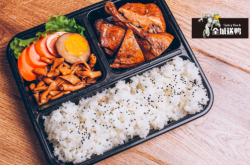 赤峰盒飯公司電話多少啊