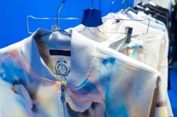 赤峰珞娜女裝店電話地址查詢