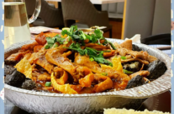 赤峰萬(wàn)達(dá)肥腸螺螄粉店電話(huà)號(hào)碼