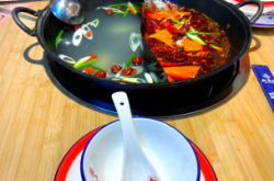 赤峰蜀道火鍋店電話多少號