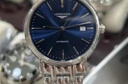 赤峰收手機(jī)手表電話號(hào)碼是多少