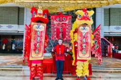 赤峰市獅子府老板電話地址是多少