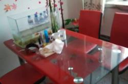 赤峰二手舊衣柜市場電話號碼