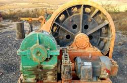 赤峰起重機吊臂廠家電話號碼