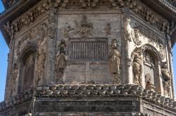 赤峰賣琉璃瓦店電話地址查詢