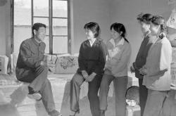 赤峰谷佳食品公司電話地址查詢