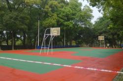 赤峰糧倉籃球場電話多少號