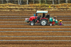 赤峰圣江農(nóng)機(jī)公司電話多少號