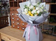 赤峰市區(qū)柵欄花店電話多少號