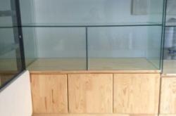 赤峰鋼化玻璃生產(chǎn)基地電話號碼