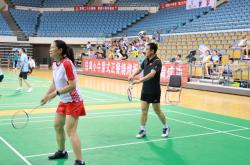 赤峰大羽毛球場館電話號碼