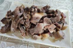 赤峰火車站狗肉館電話地址查詢