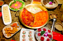 赤峰川慶火鍋二店電話號碼