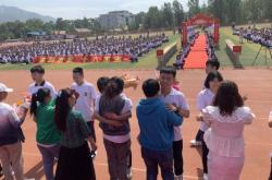 赤峰蒙中教育集團官網(wǎng)電話號碼