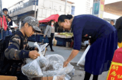 赤峰機(jī)場(chǎng)路野菜館電話地址查詢