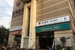 赤峰儲(chǔ)物沙發(fā)維修點(diǎn)電話號(hào)碼