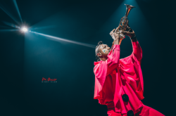 赤峰飛樂思酒吧電話多少號