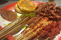 赤峰串客炸串電話號碼多少