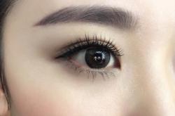 赤峰吳球球化妝師電話號(hào)碼