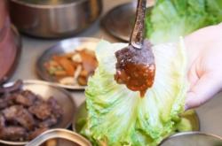 赤峰塔?？救庥啿碗娫捥?hào)碼查詢