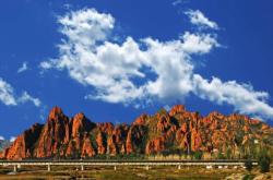 赤峰紅山蠟像館電話多少號