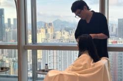 赤峰名仕發(fā)型店電話號碼查詢