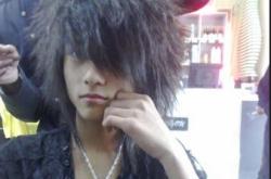 赤峰西子美發(fā)店電話多少號