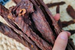 內(nèi)蒙赤峰牛肉干廠家電話號碼