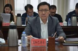 赤峰學(xué)院院長雷德榮電話是多少