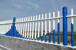 赤峰防腐木護(hù)欄廠家電話號(hào)碼