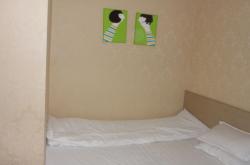 赤峰鑫港賓館地址電話多少號(hào)