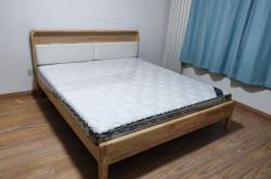 赤峰出售折疊床的地方電話號(hào)碼