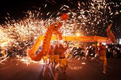 赤峰望火樓宴賓樓電話號碼