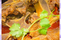 赤峰皇家帝苑牛骨鍋店電話號碼