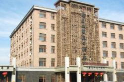 赤峰緹娜酒店電話地址是多少號