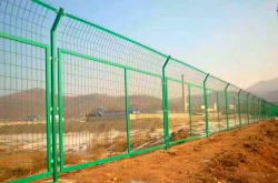 赤峰市政護欄施工隊電話號碼