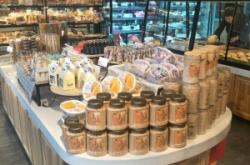 赤峰鋼琴蛋糕店電話號(hào)碼多少